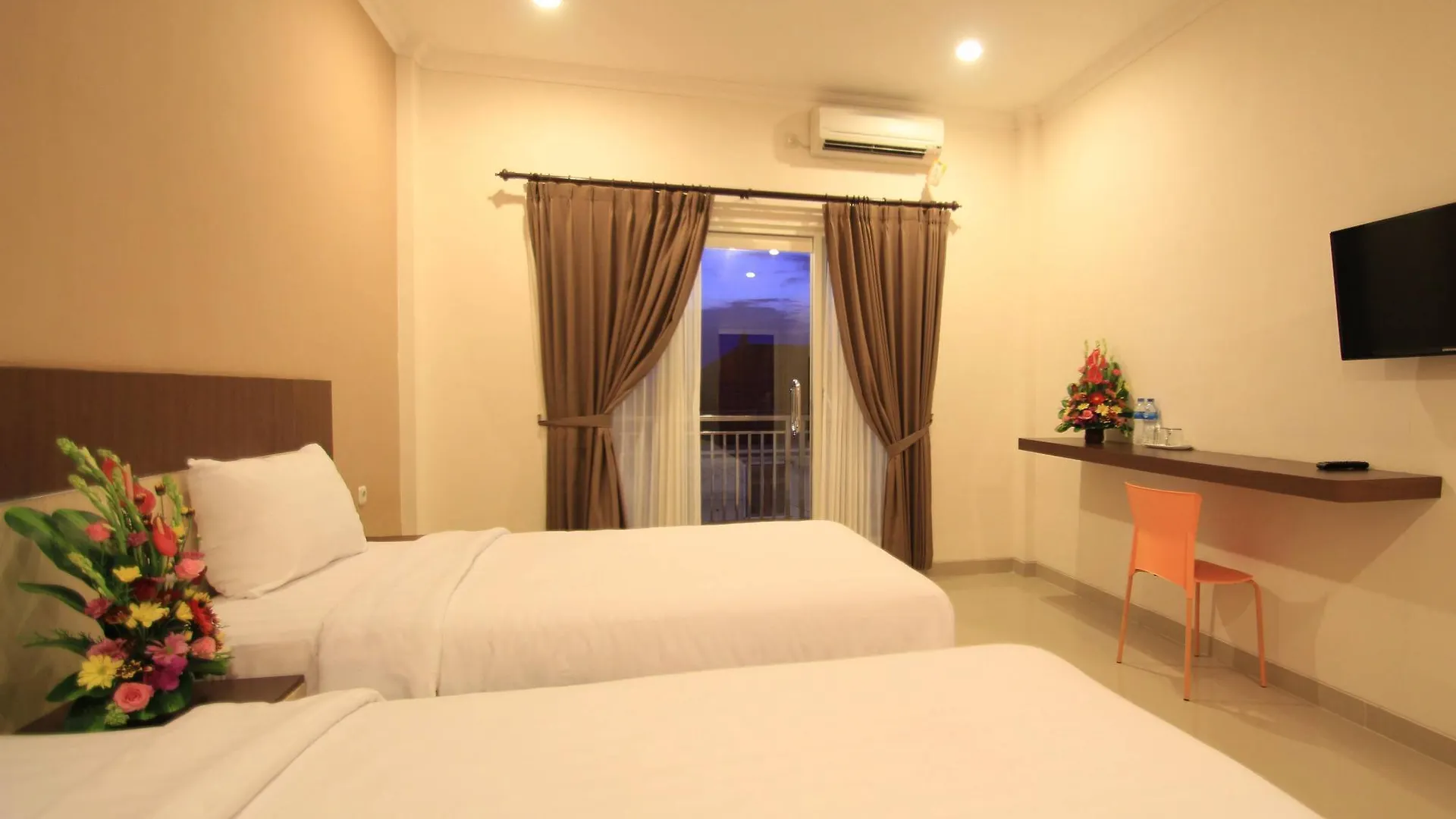 Oyo 90473 Gowin Hotel Kuta