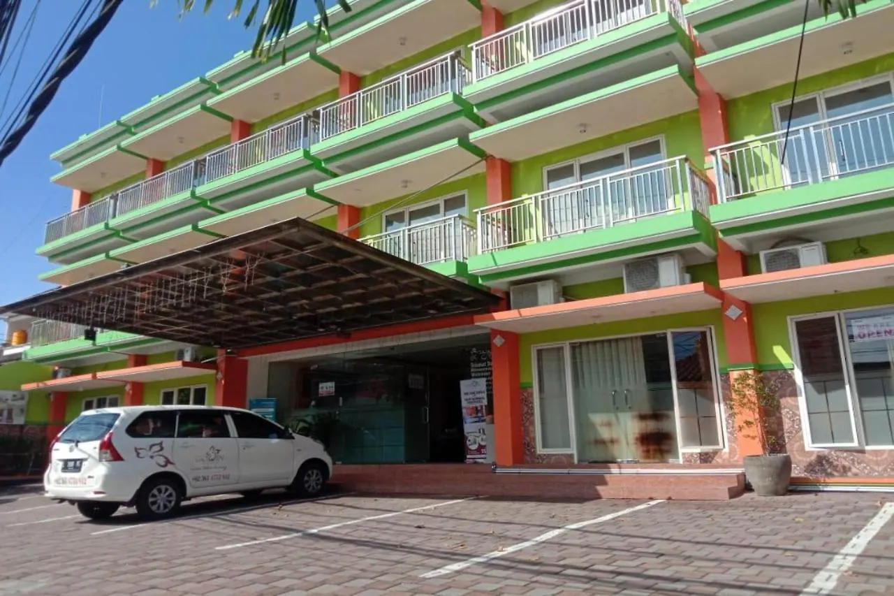 Oyo 90473 Gowin Hotel Kuta  Indonesia