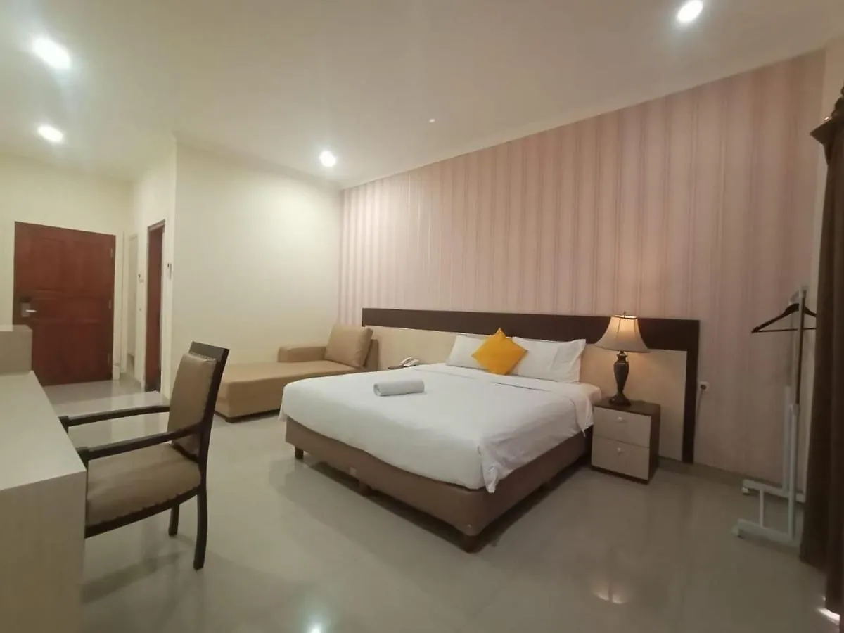 Oyo 90473 Gowin Hotel contacts